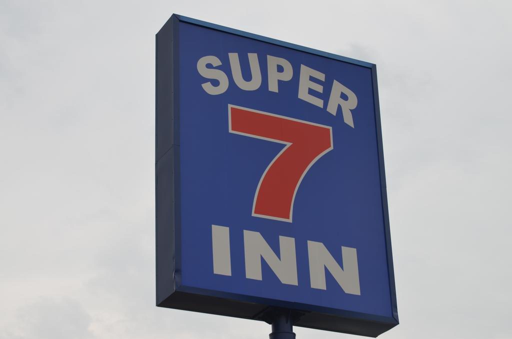 Super 7 Inn Мемфис Экстерьер фото